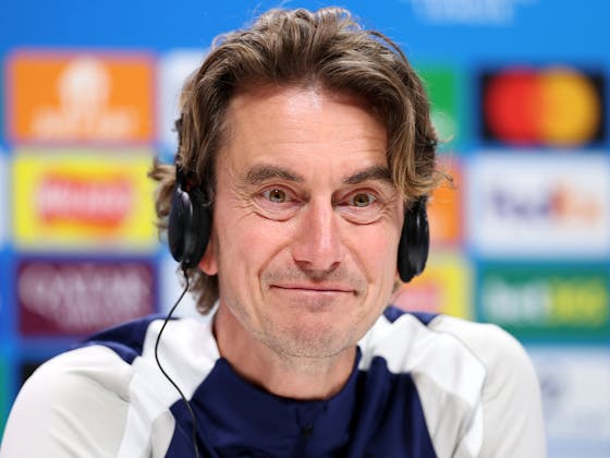 The Sack Race: Predictions Ahead of the Festive Football Rush 13 1764685354 transform