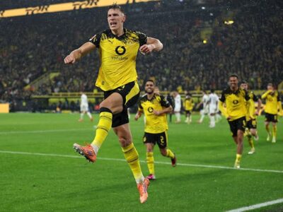 Dortmund Recovers from Cup Elimination with Bundesliga Victory Watch the